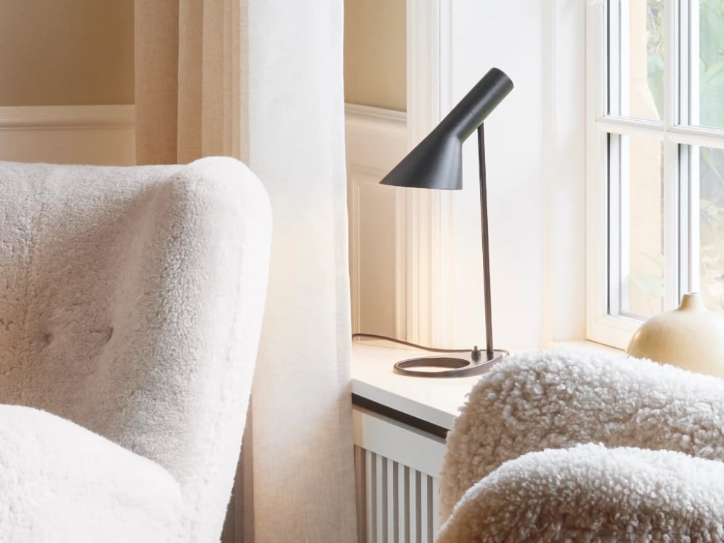 AJ Table Lamp Mini