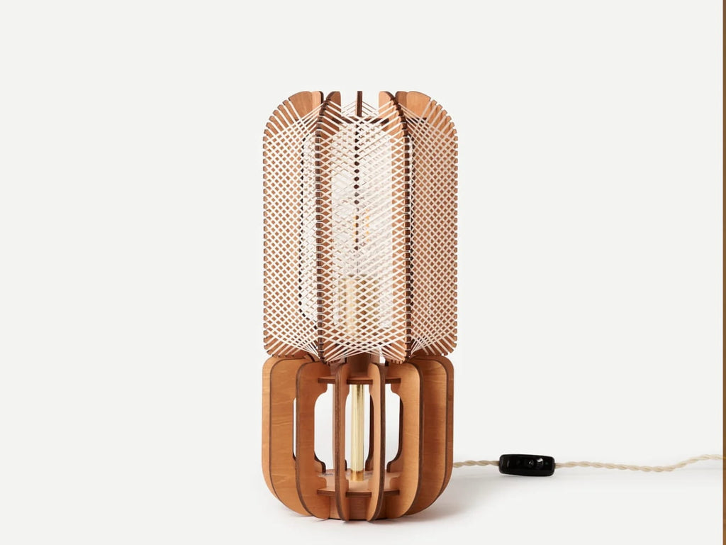 Jeeli-Wood Base Table Lamp