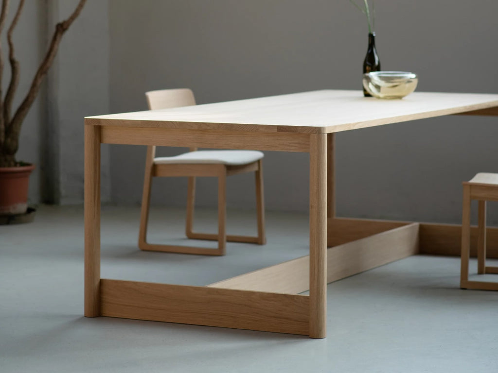 Koyabari Dining Table