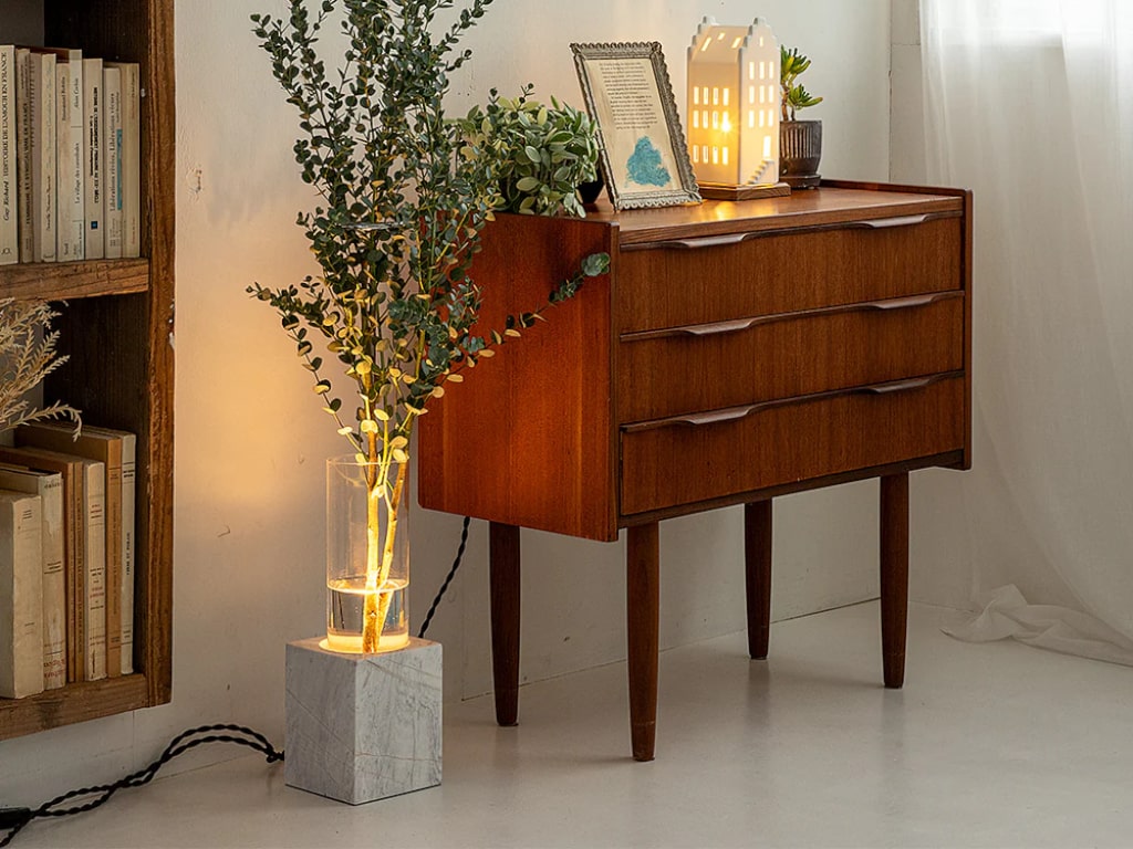 Luminastone Floor Lamp