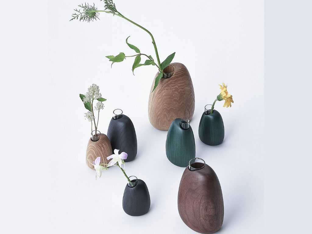 Mango Vase