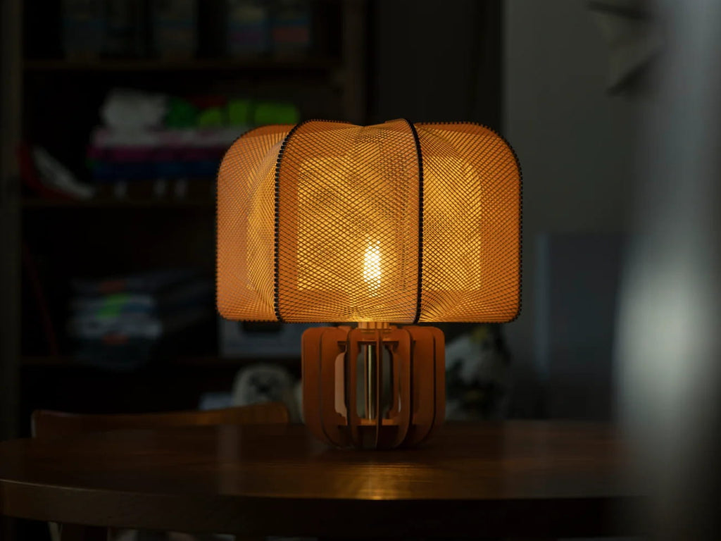 Muljee-Wood Base Table Lamp