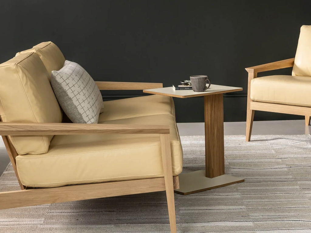 Overhang Table
