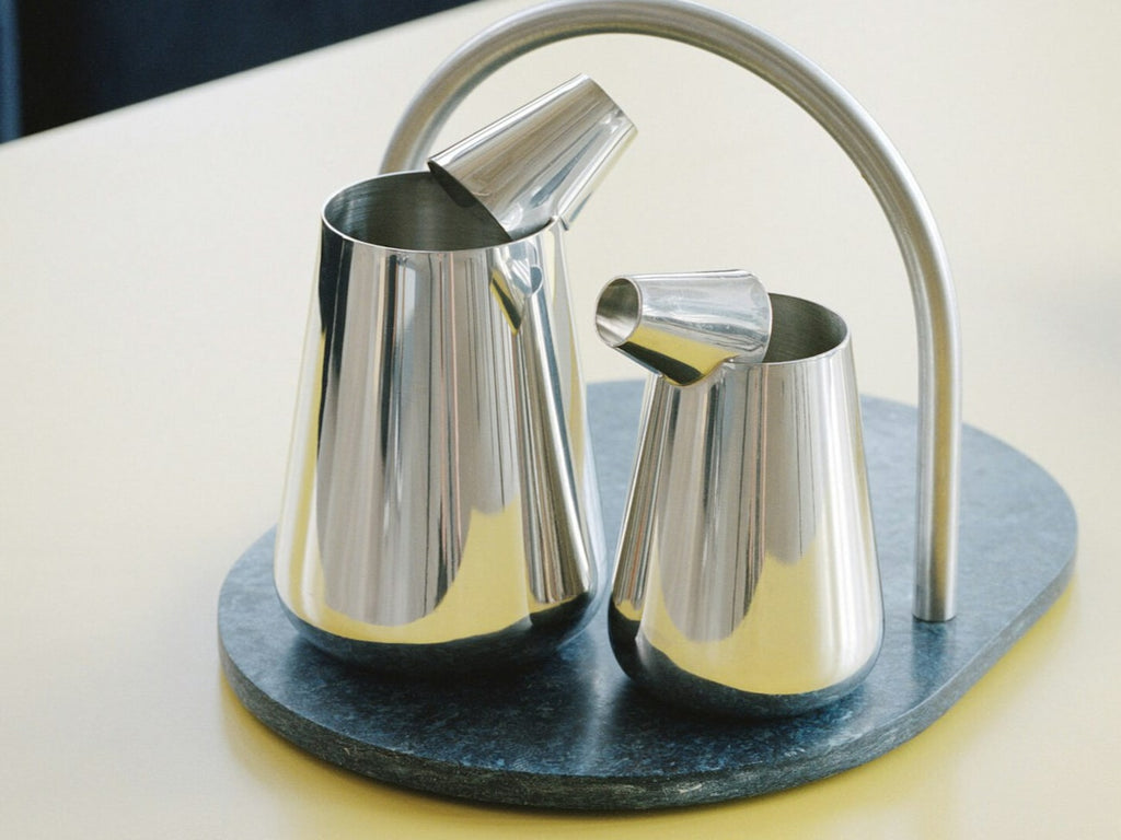 Pour