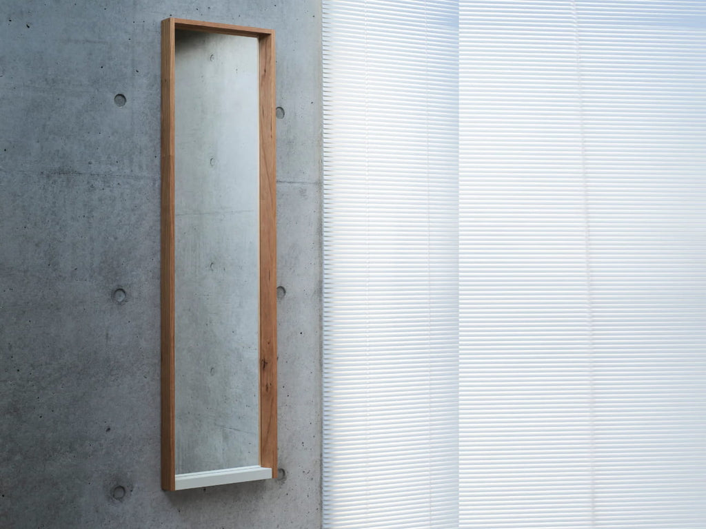 Trim Mirror H110