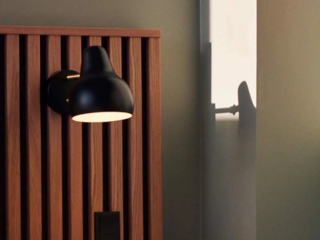 VL38 Wall Lamp