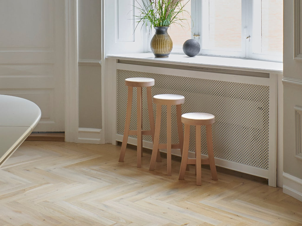 Naya Stool