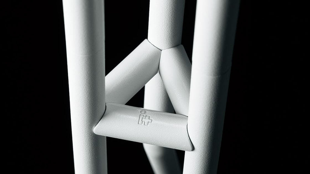003 Coat Stand