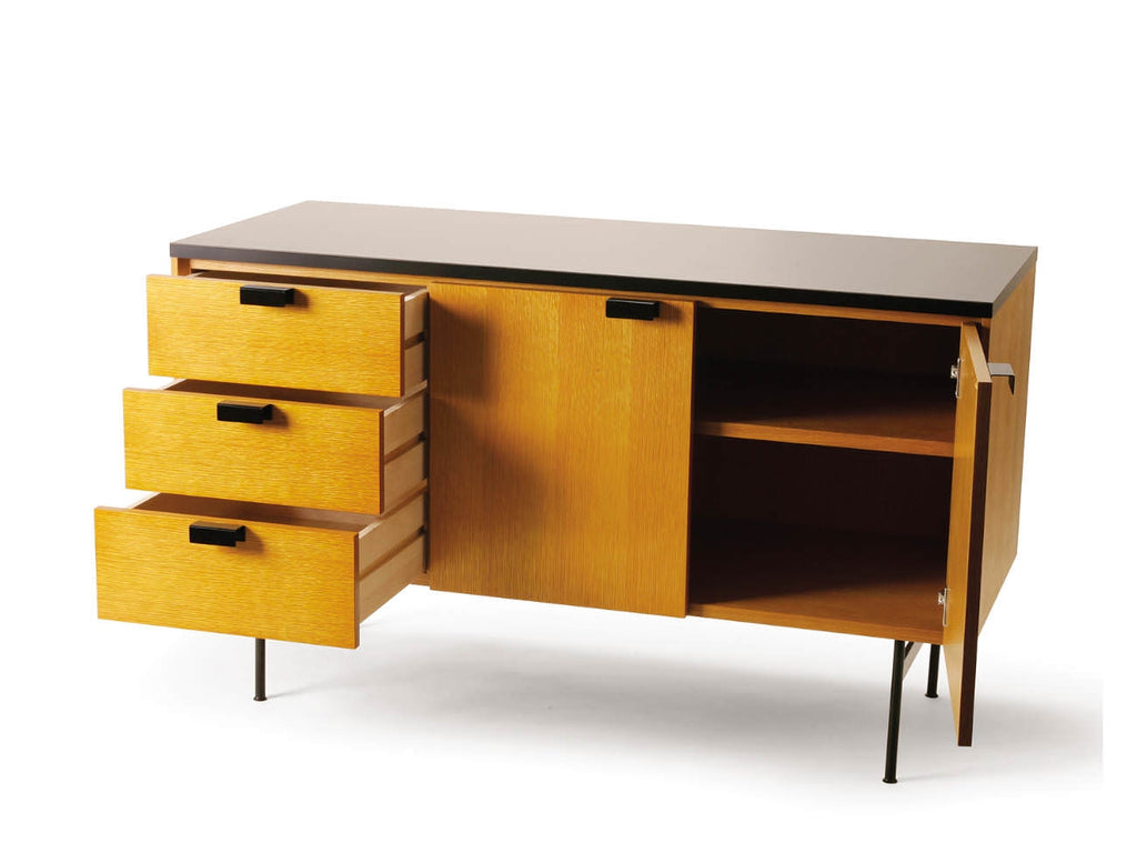 F061 Sideboard