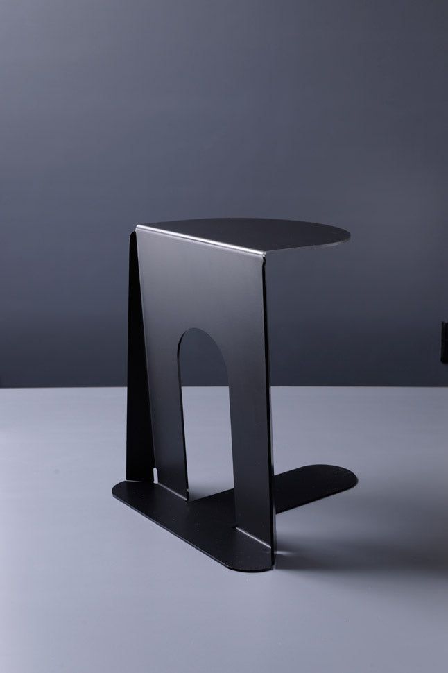 Bookend Table