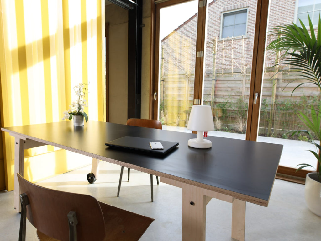 Flat Table on Wheels