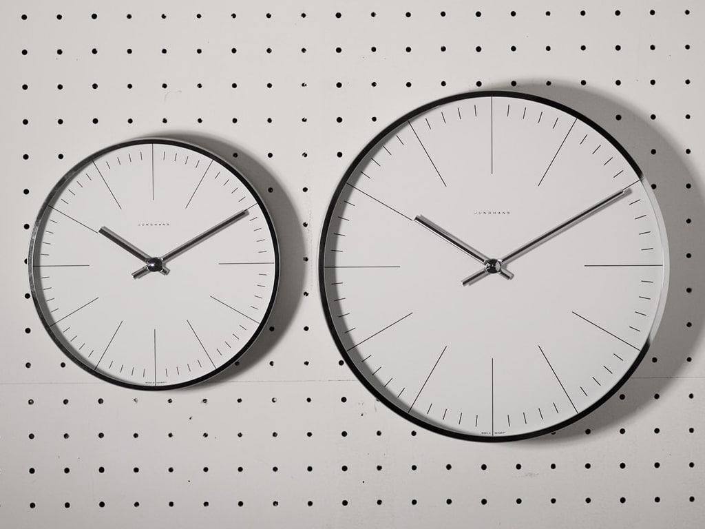 Junghans 367 6046/6049 Wall Clock