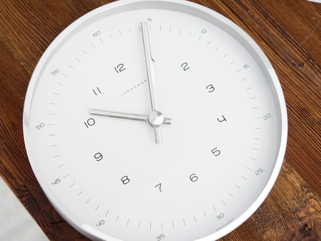Junghans 367 6047/6048 Wall Clock