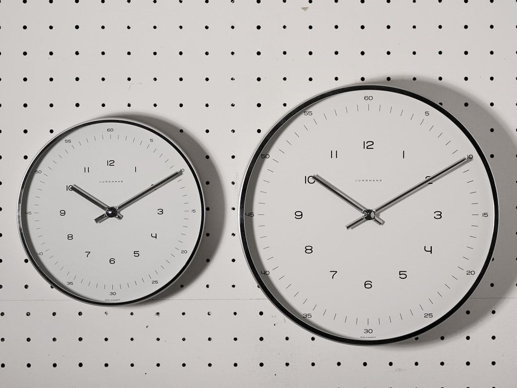 Junghans 367 6047/6048 Wall Clock