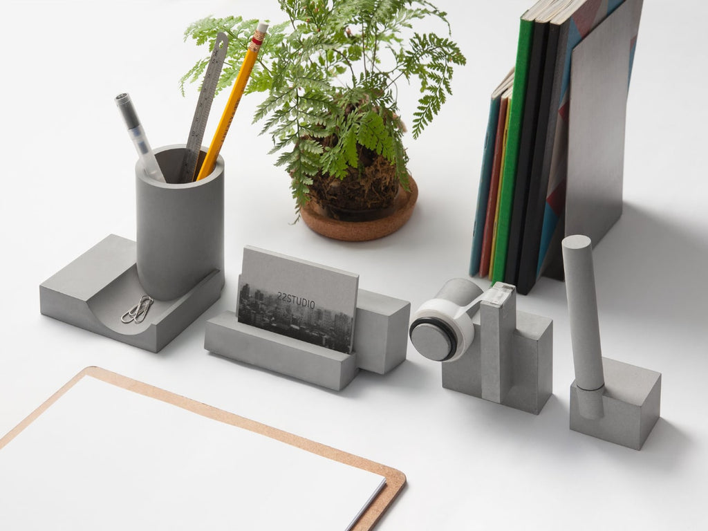Merge Desk Pen