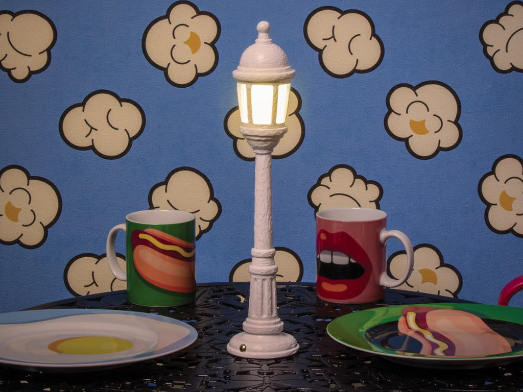 Street Lamp Dining
