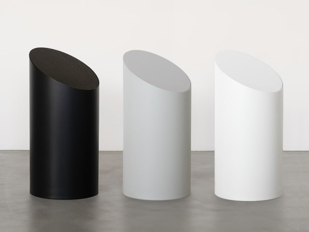 Swing Bin One Color