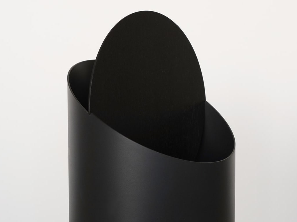Swing Bin One Color