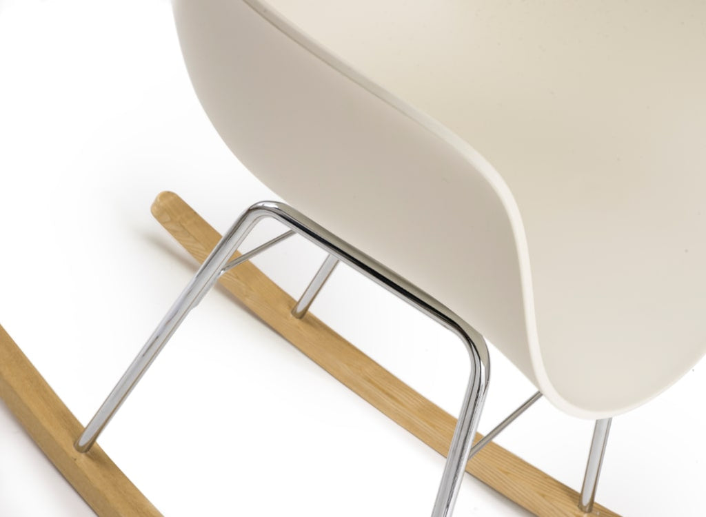 TA Arm Shell Chair Er Rocking Base