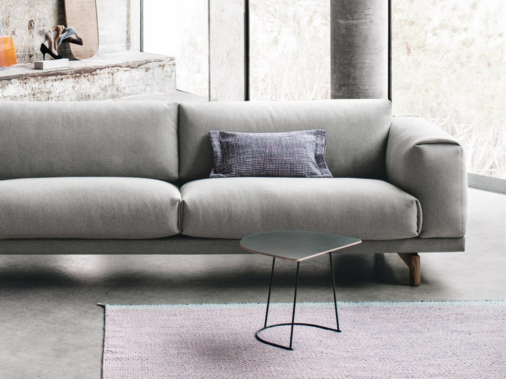 Airy Coffee Table Half