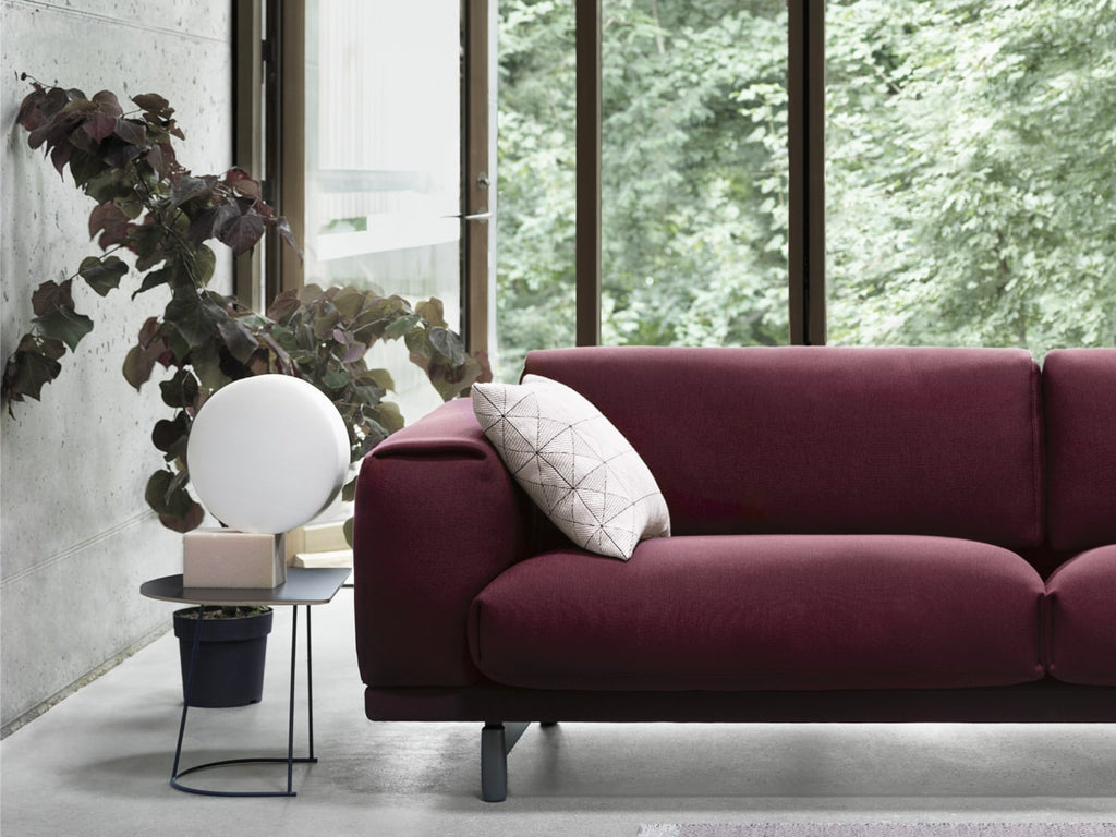 Airy Coffee Table Half