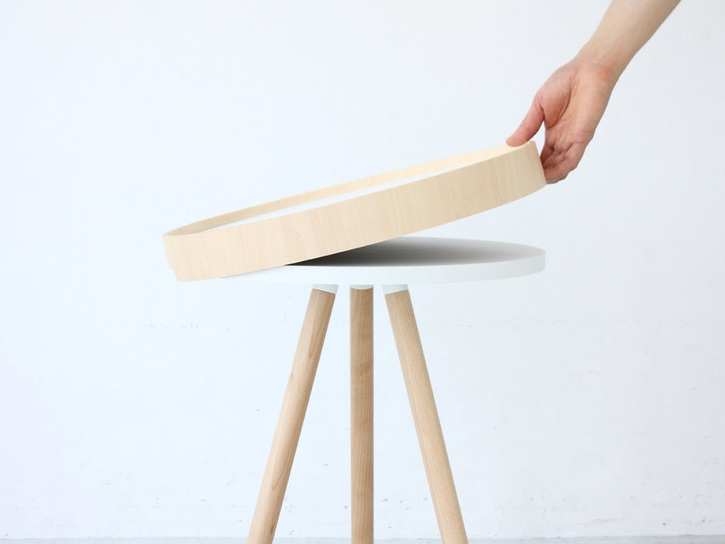 By Tray Table