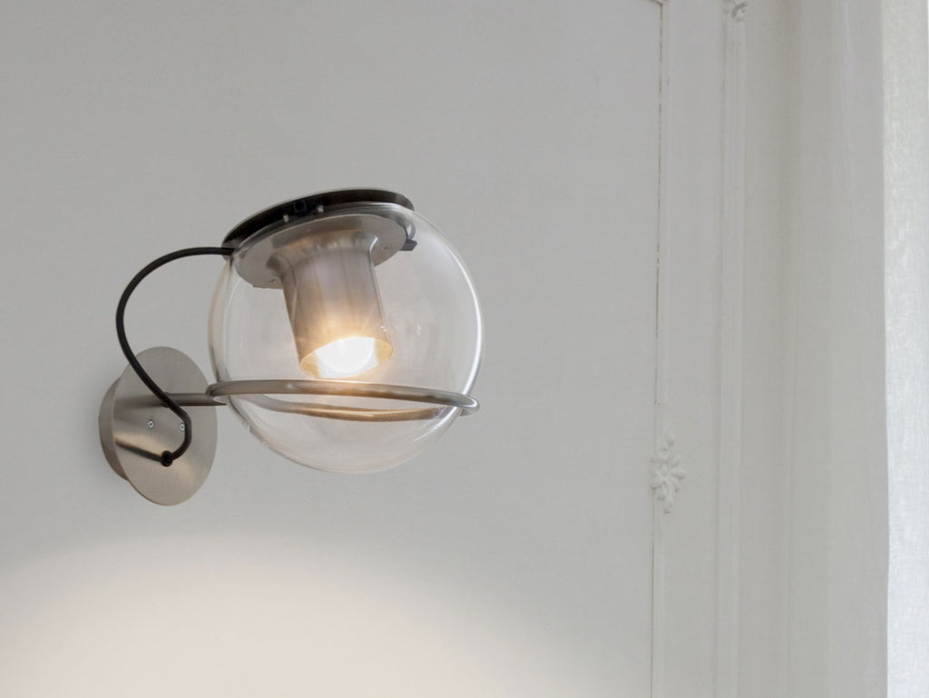 The Globe Wall Lamp