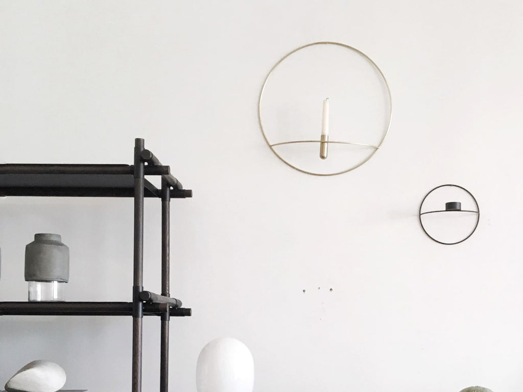 POV Circle Candle Holder
