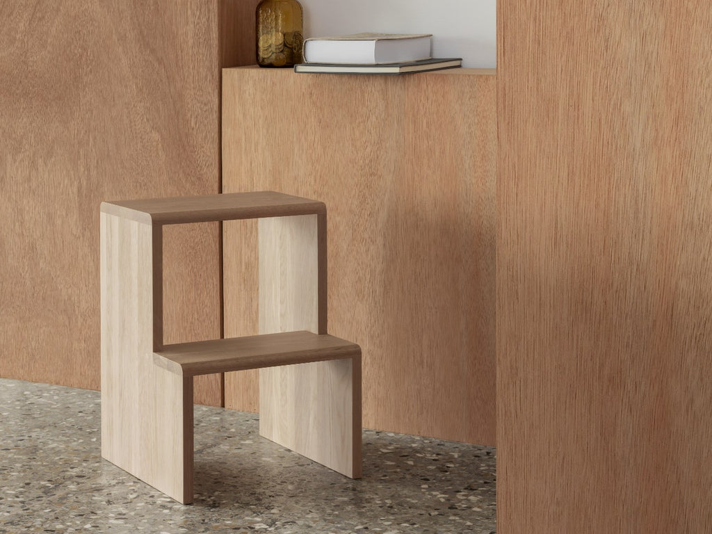 Tova Stool